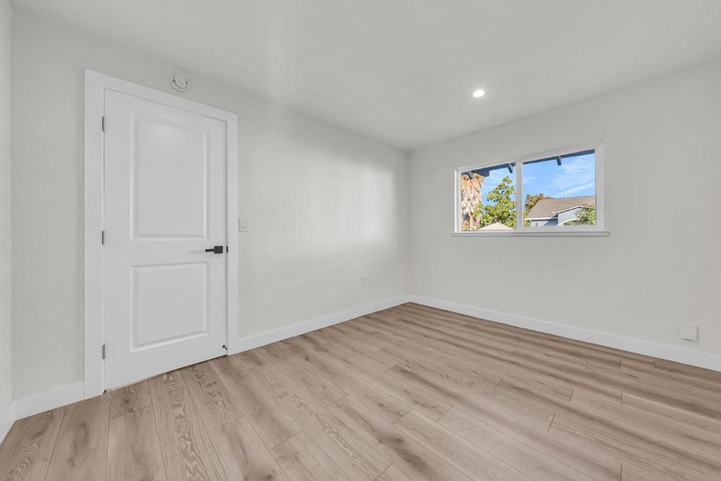 1539 San Fernando Street Property Photo 29
