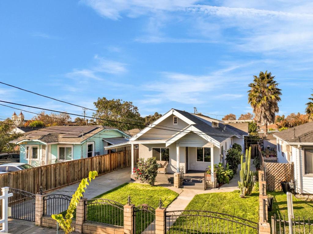 1539 San Fernando Street Property Photo 46