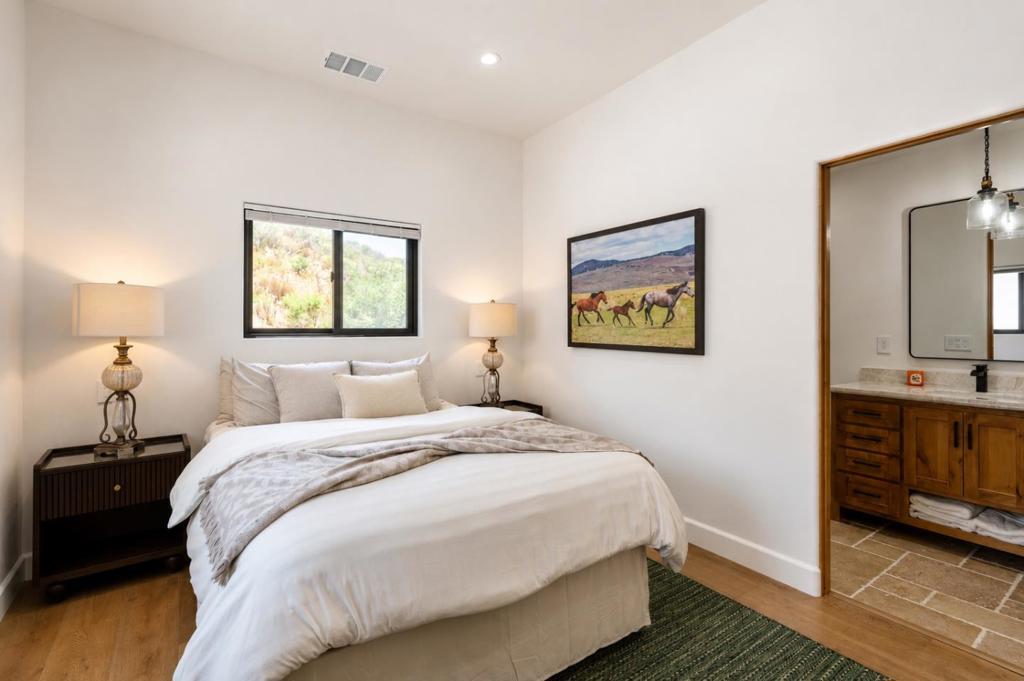 372 Corral De Tierra Road Property Photo 21