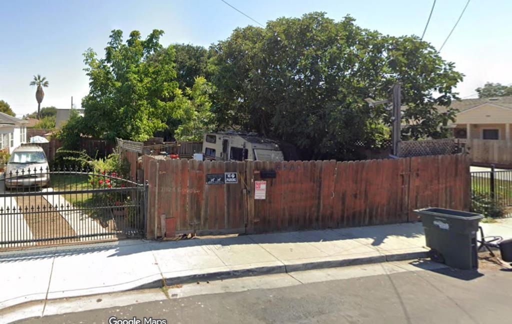 2226 Dumbarton Avenue Property Photo 1