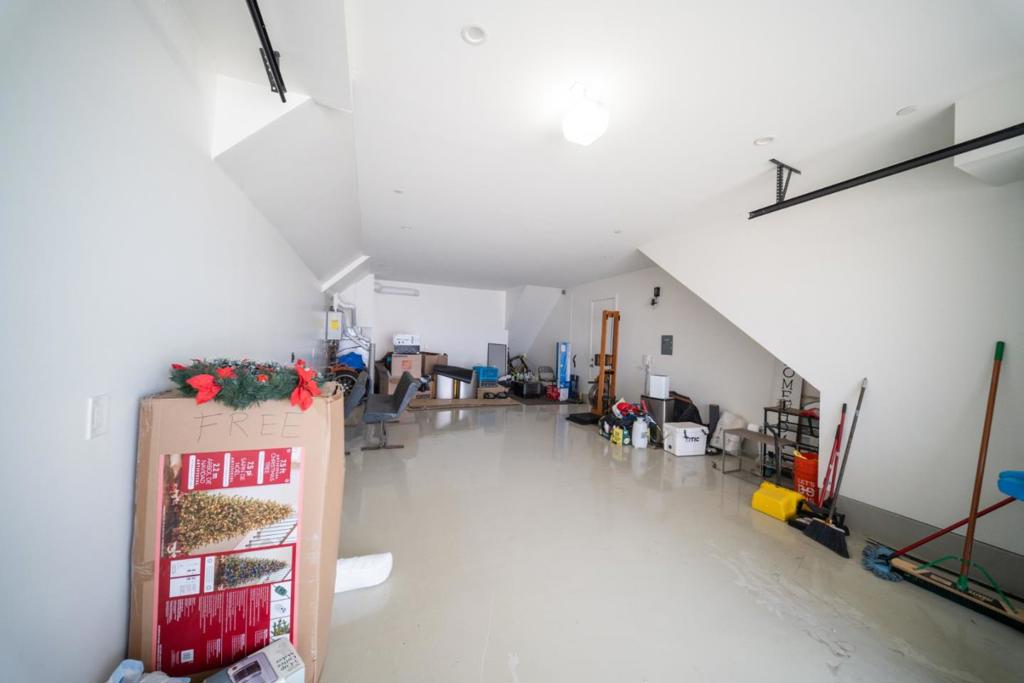 29 Montecito Avenue Property Photo 85