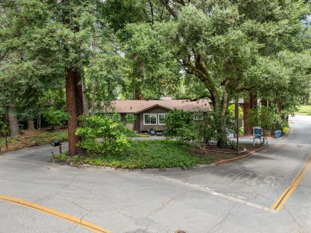 220 Lake Drive Property Photo 72