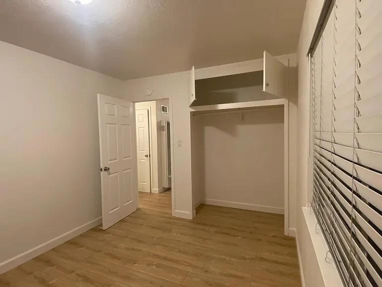 ML82040543 Property Photo 11