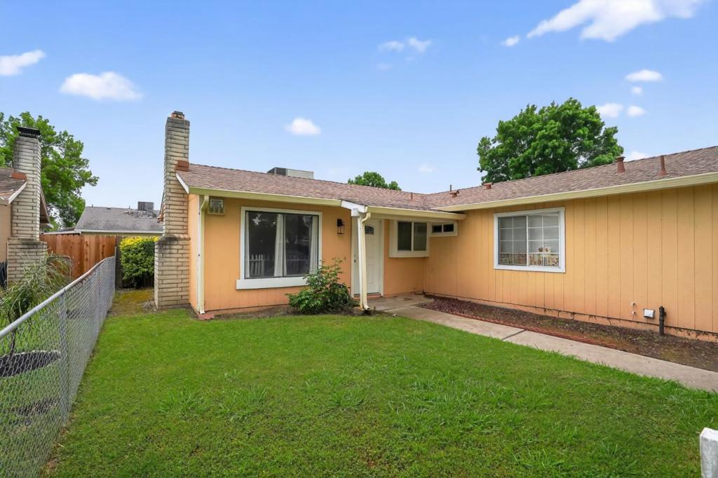 2524 Pemberton Court Property Photo 29