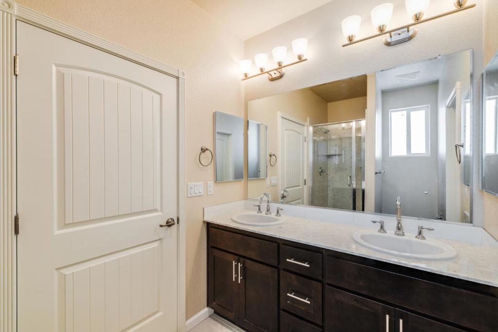 130 Alan Lane Property Photo 11
