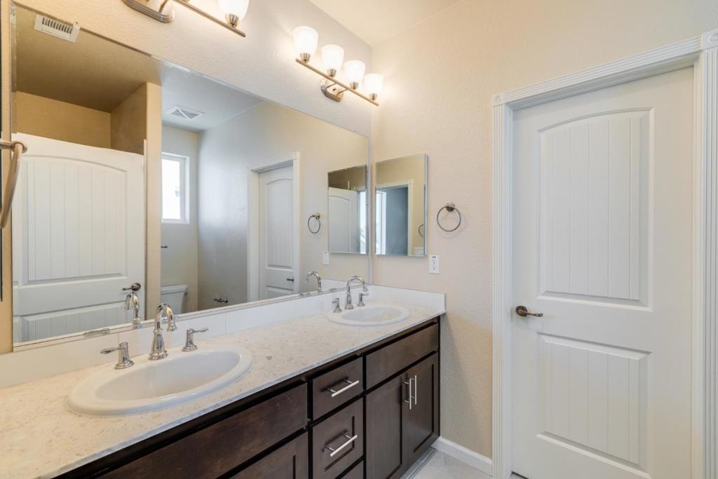 130 Alan Lane Property Photo 12