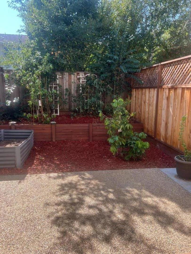 260 W. Dunne Avenue 18 Property Photo 18