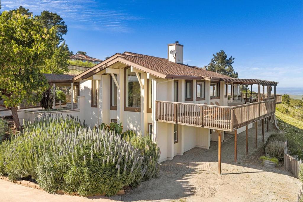 26245 Rinconada Drive Property Photo 20