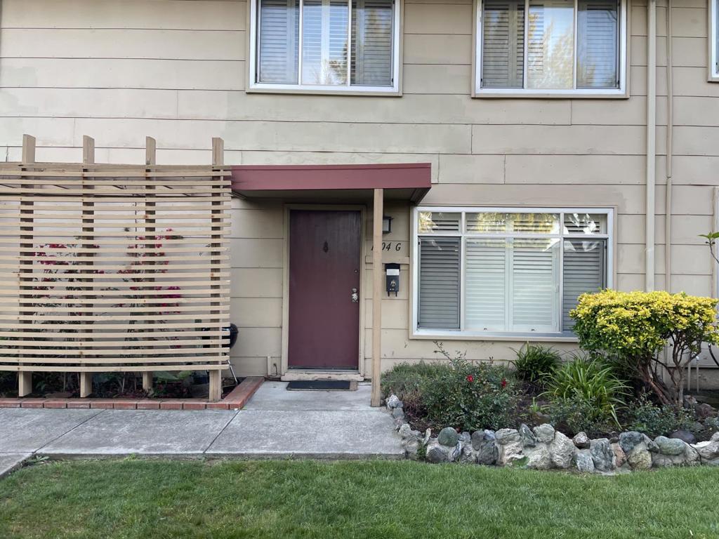 1504 Day Avenue G Property Photo 1