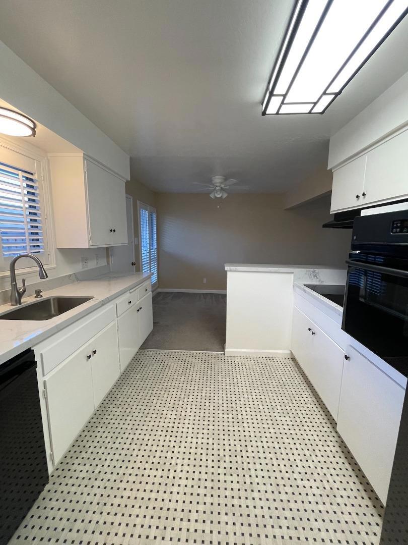 1504 Day Avenue G Property Photo 9