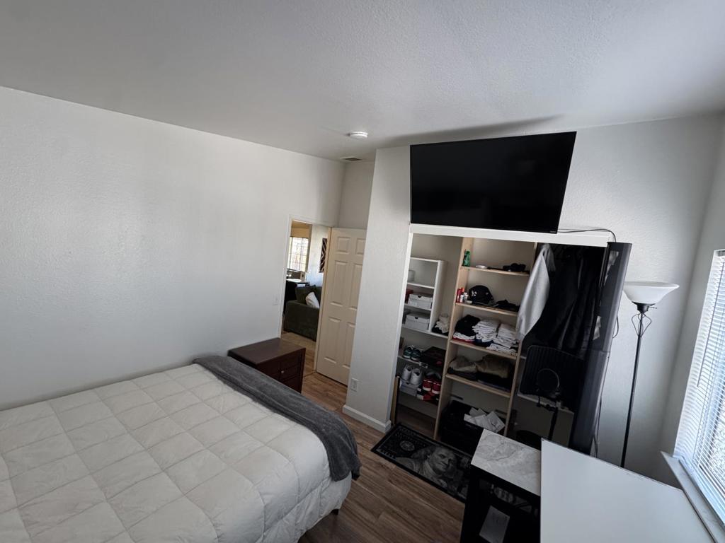 1085 Tasman Drive 416 Property Photo 17