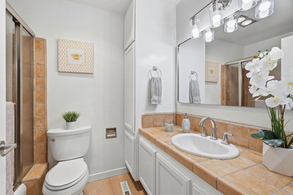 5054 Cribari Vale Property Photo 19