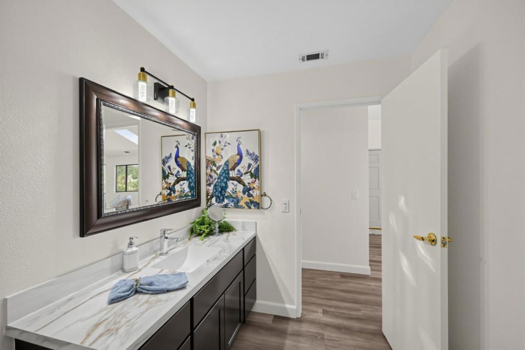 2468 Falcon Drive Property Photo 17