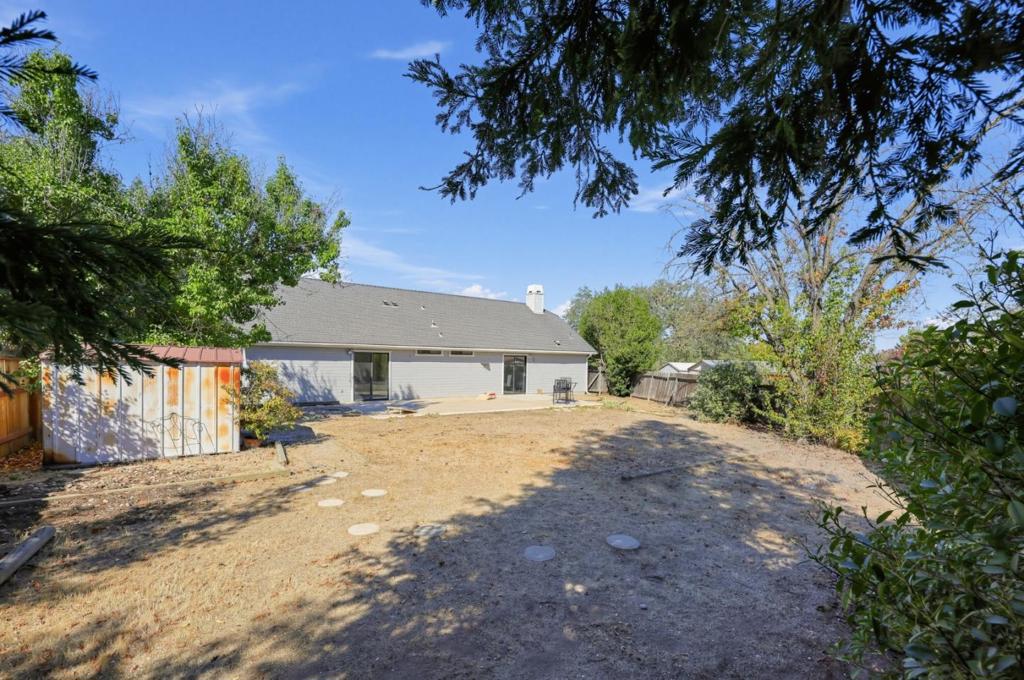 2468 Falcon Drive Property Photo 25