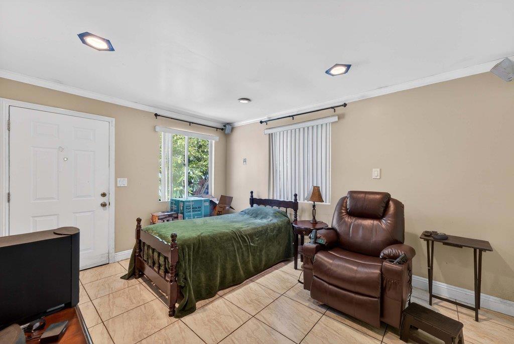 20 Gonda Street Property Photo 10