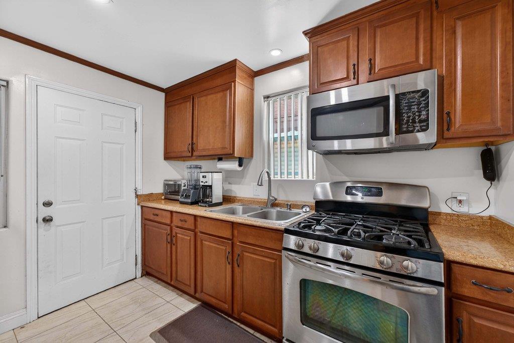 20 Gonda Street Property Photo 14