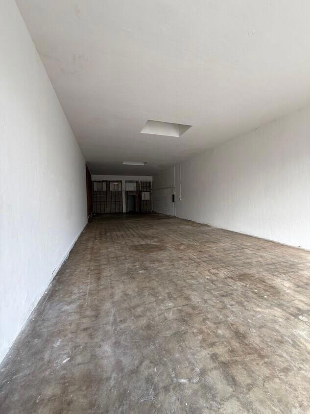 1156 San Carlos Avenue Property Photo 9