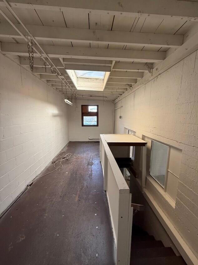1156 San Carlos Avenue Property Photo 12