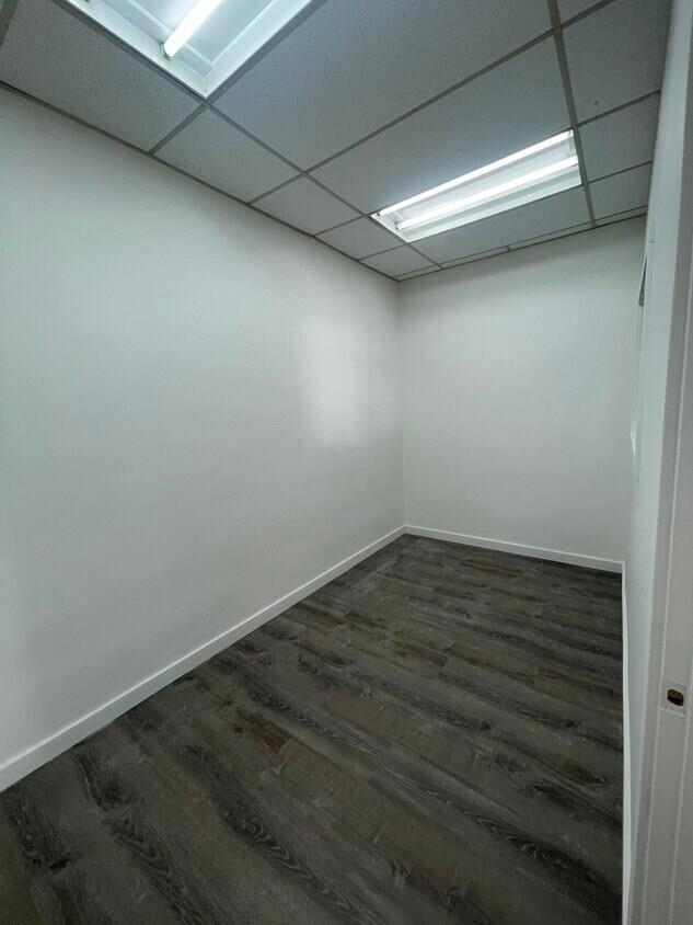 780 Old County Road Property Photo 17