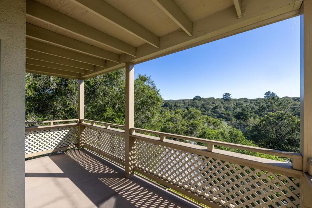 121 Quail Run Court Property Photo 24