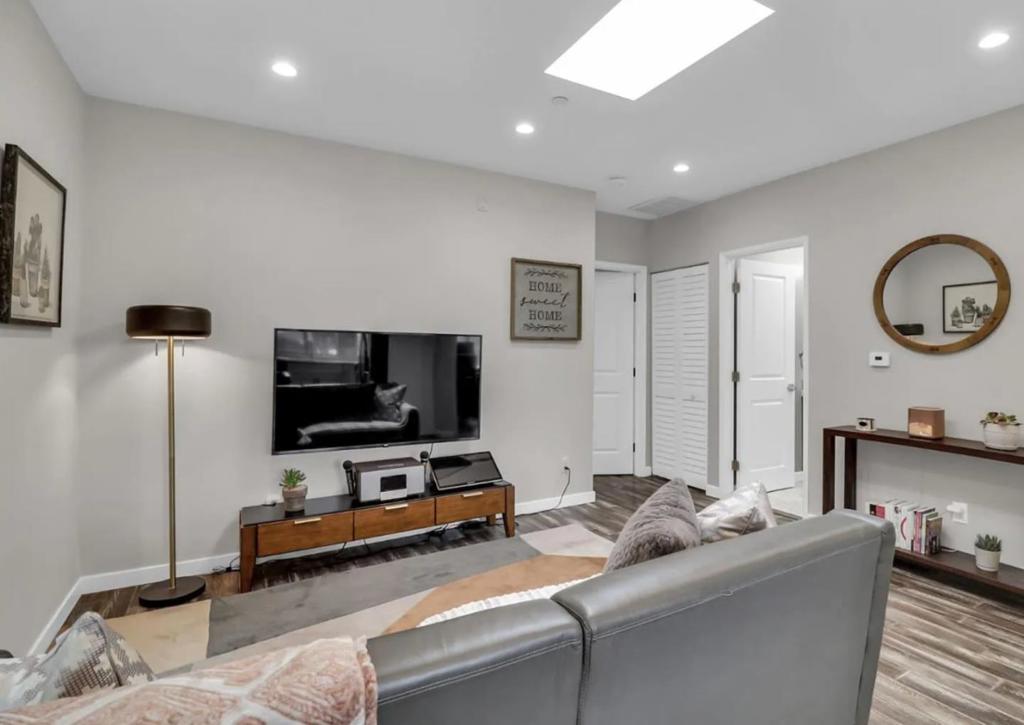 ML82040970 Property Photo 23