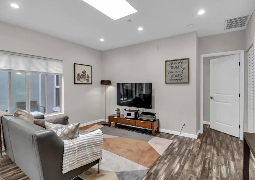 ML82040970 Property Photo 26