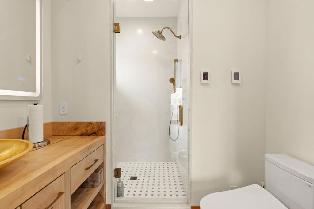 1525 Headlands Drive Property Photo 47