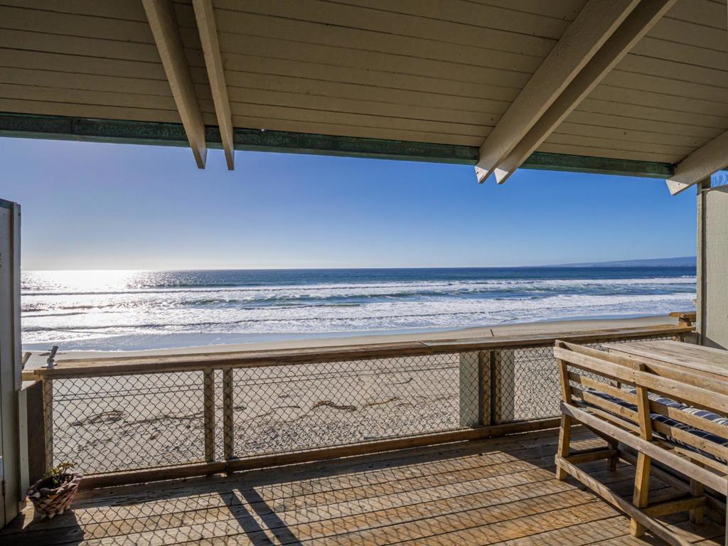 753 The Shoreline Property Photo