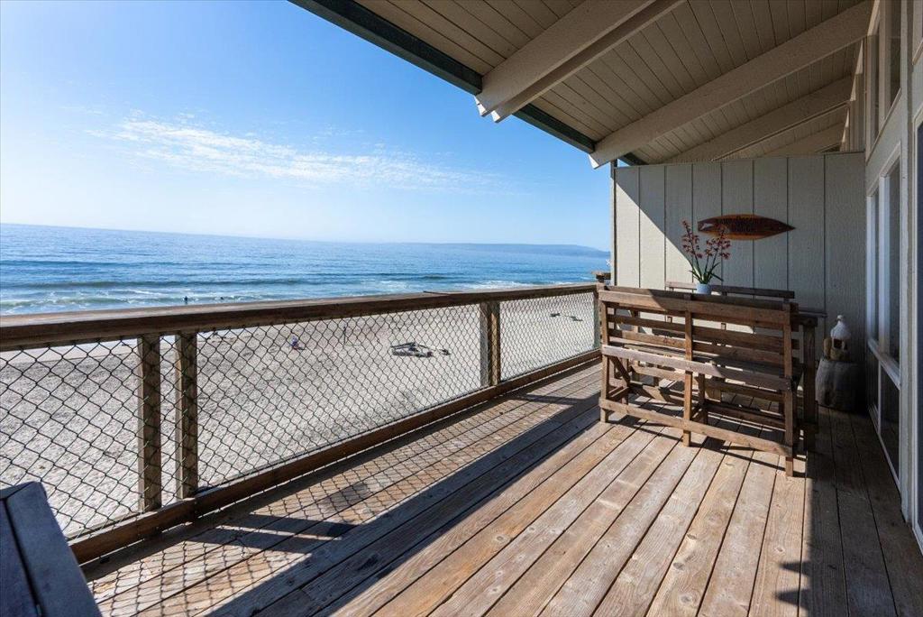 753 The Shoreline Property Photo 19