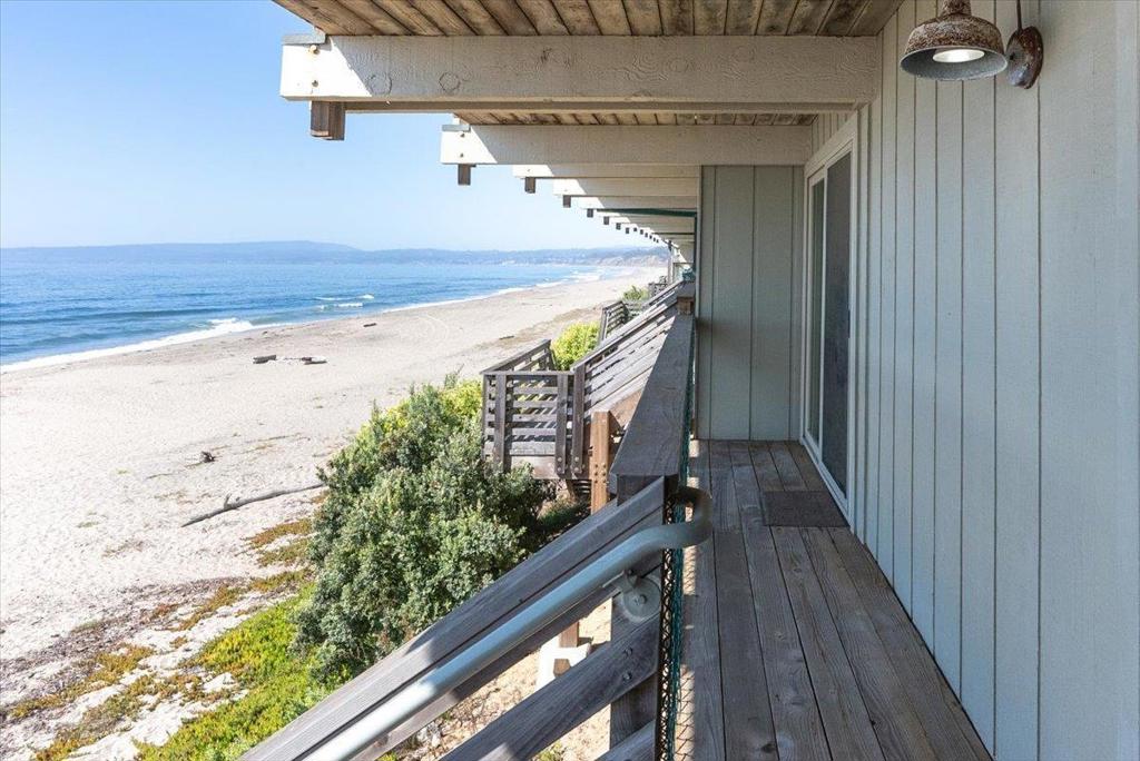 753 The Shoreline Property Photo 33