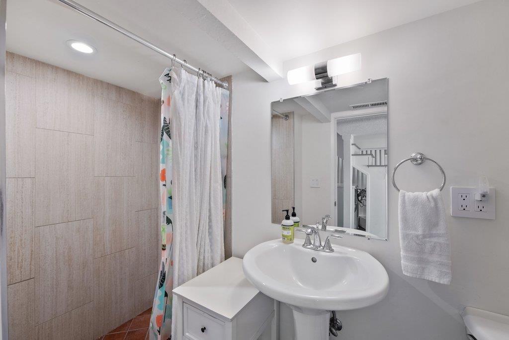 1500 Wharf Road 22 Property Photo 39