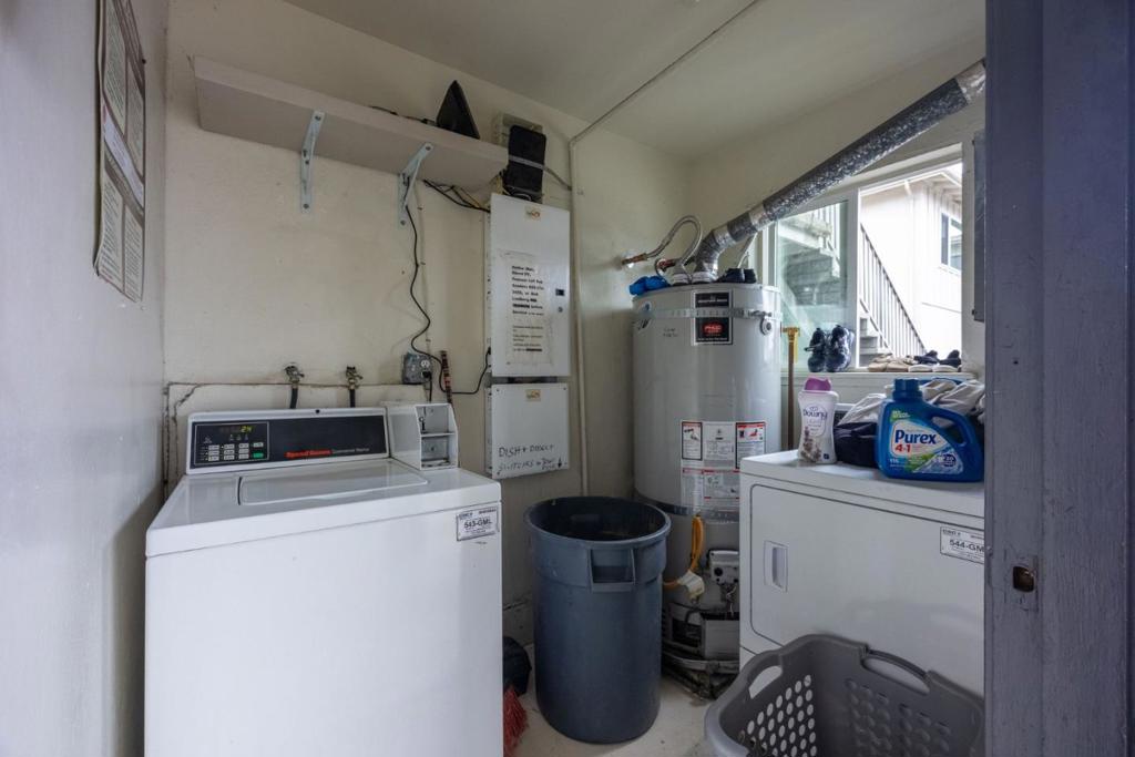466 Willow Avenue Property Photo 6