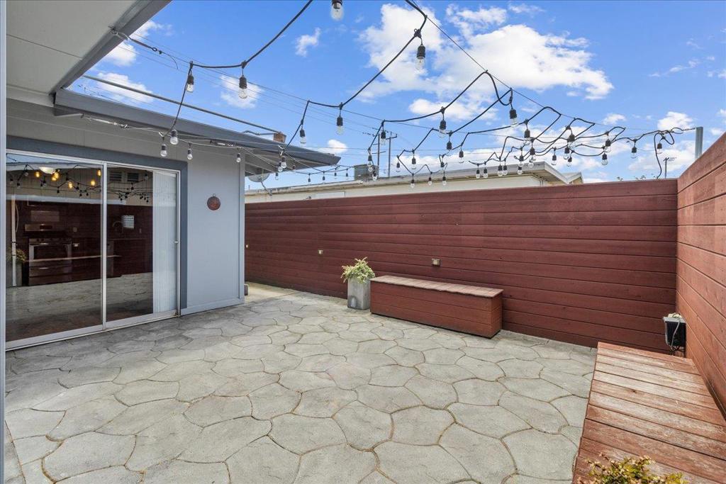 570 Casanova Avenue Property Photo 19