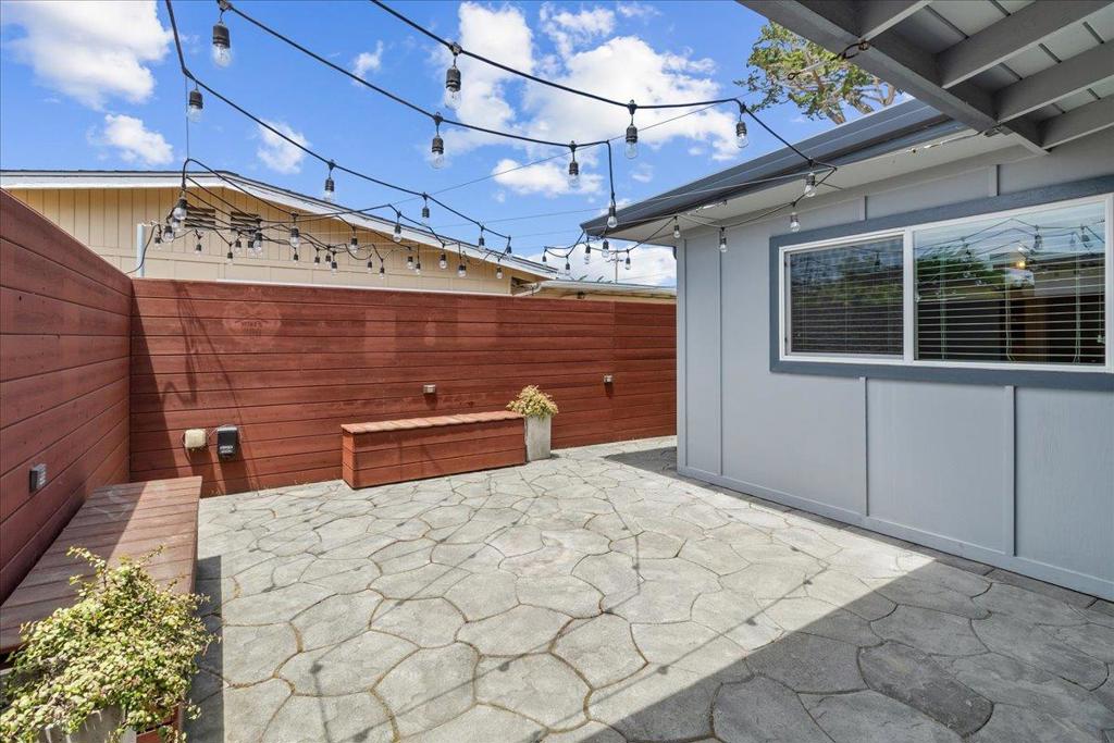 570 Casanova Avenue Property Photo 20