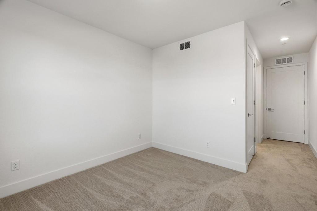 417 Annie Drive Property Photo 14