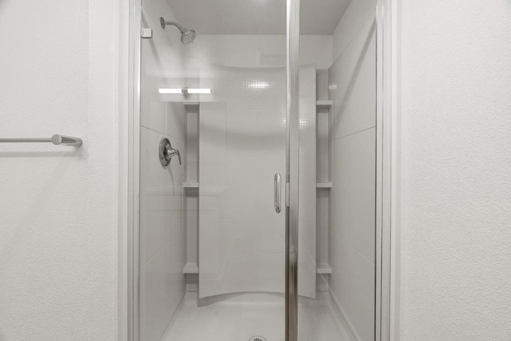 417 Annie Drive Property Photo 16