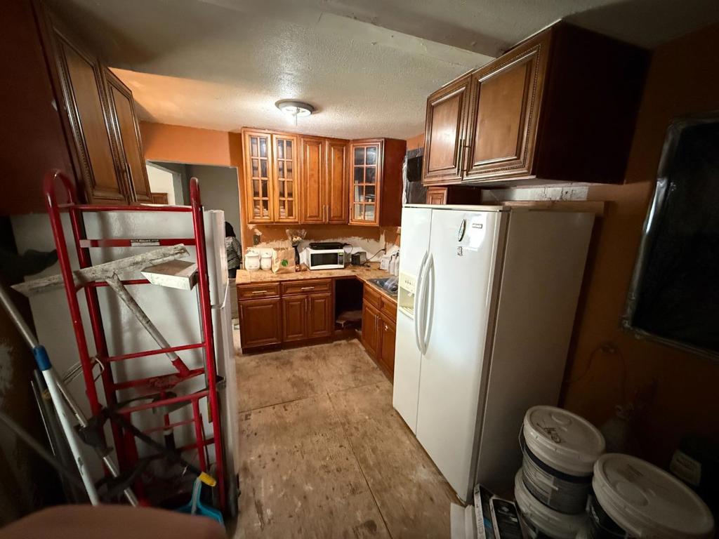 581 Illinois Avenue Property Photo 10