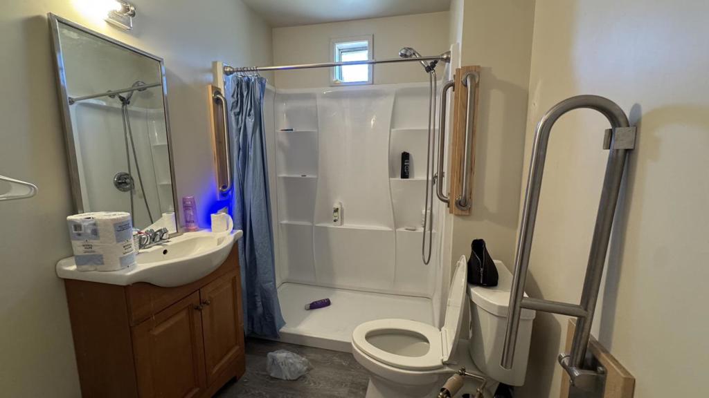 15926 Shell Street Property Photo 5