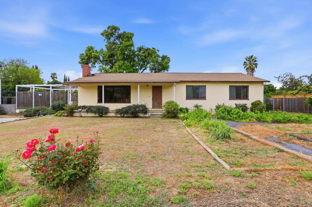 3641 McKee Road Property Photo 1