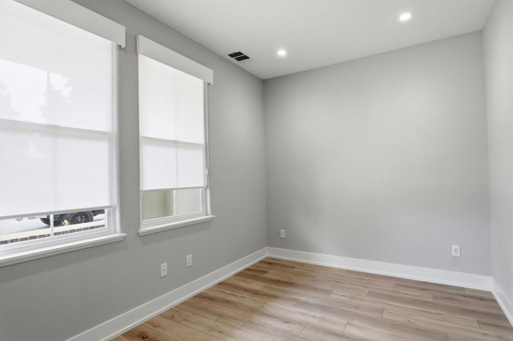 625 Los Castanos Drive Property Photo 19