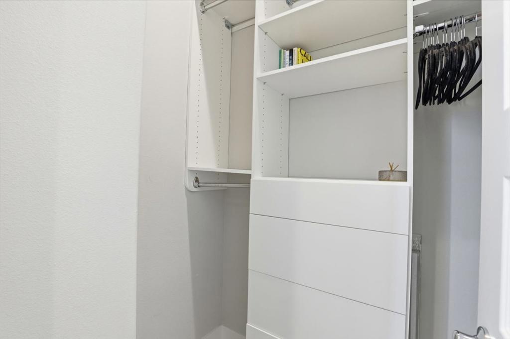 625 Los Castanos Drive Property Photo 27