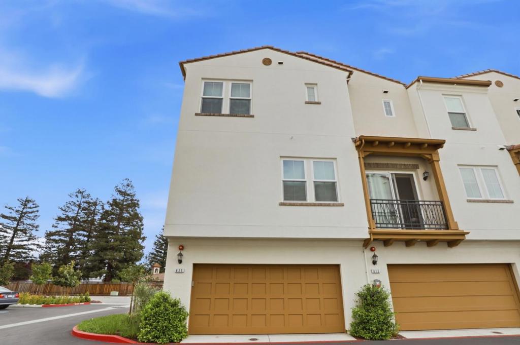 625 Los Castanos Drive Property Photo 42