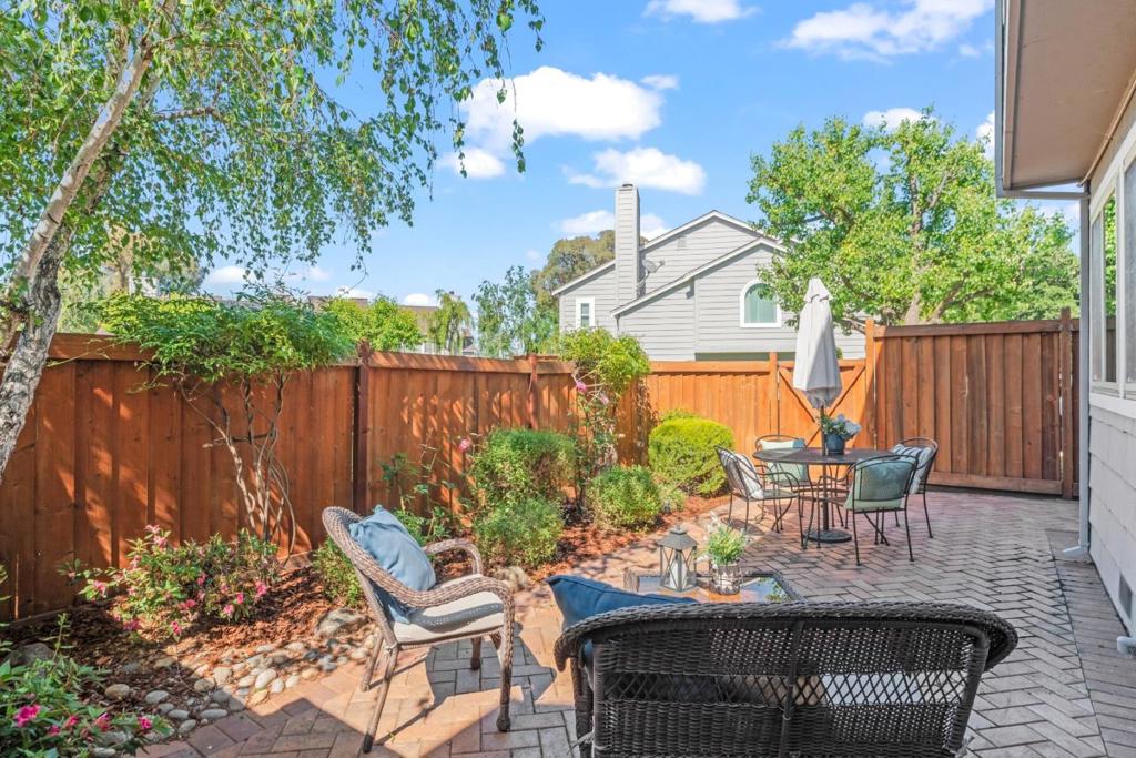 1558 Camden Village Circle Property Photo 19