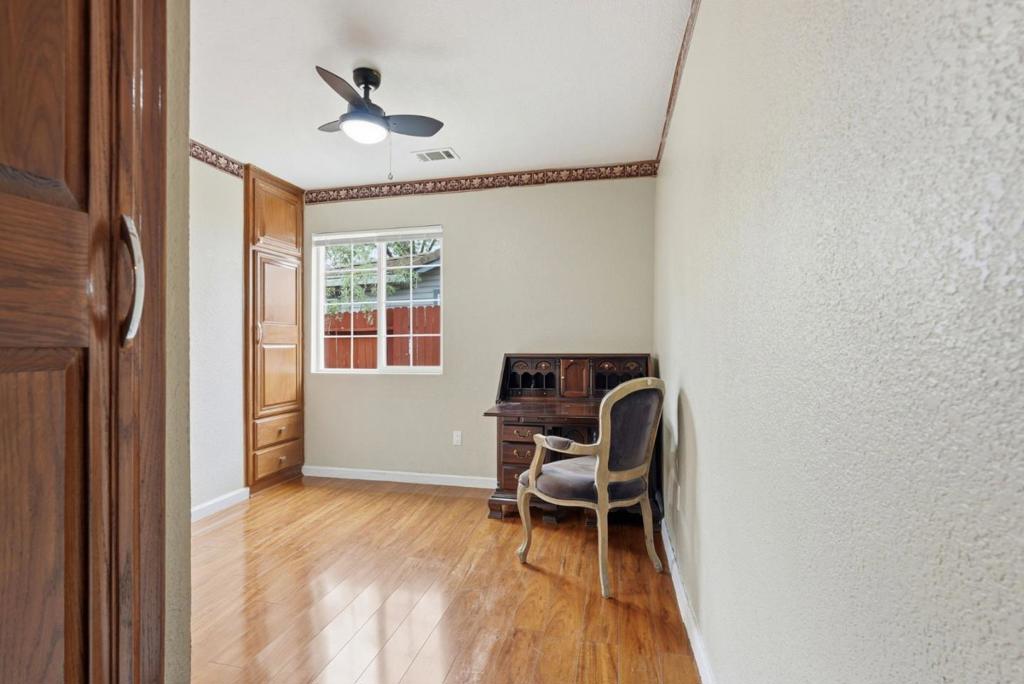 4514 Whimbrell Court Property Photo 14
