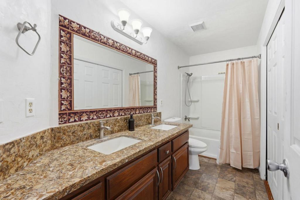 4514 Whimbrell Court Property Photo 19