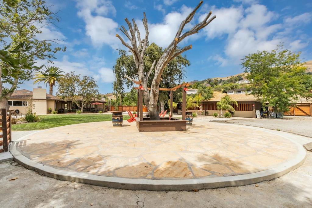 12405 Mount Hamilton Road Property Photo 10
