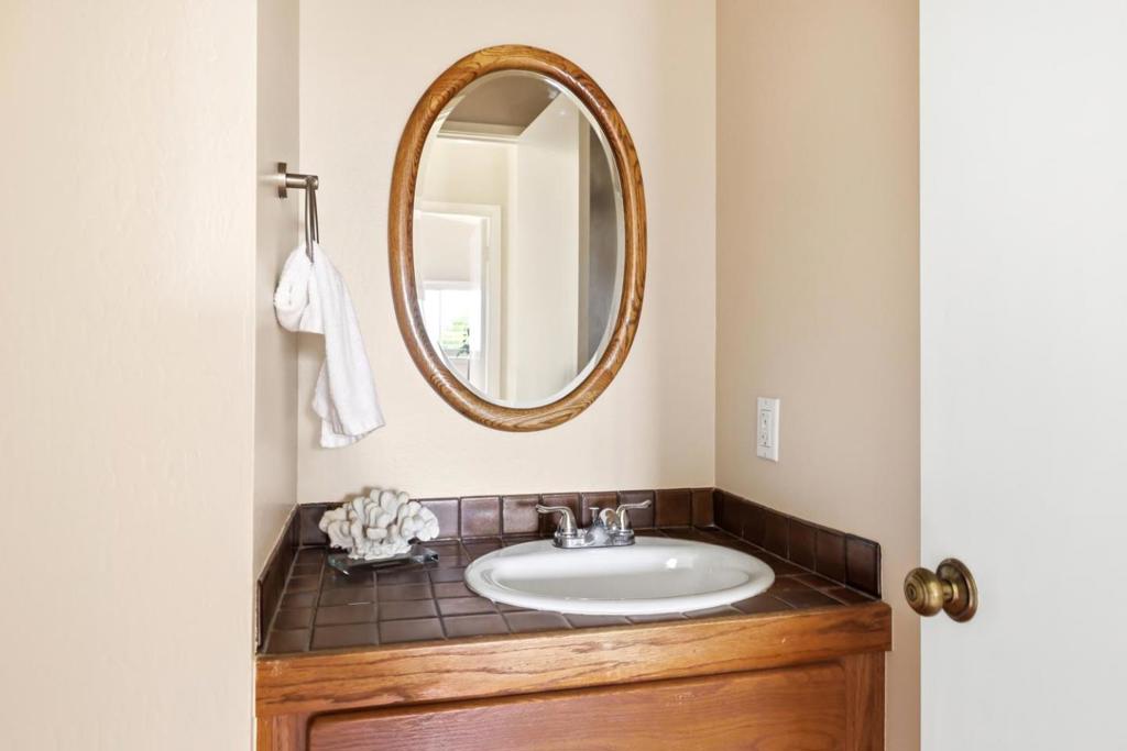 121 Bernal Avenue Property Photo 18