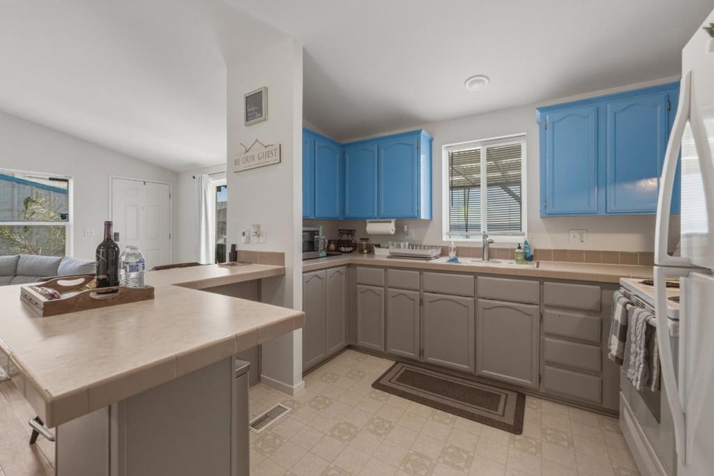 4315 Lakeshore Boulevard Property Photo 11
