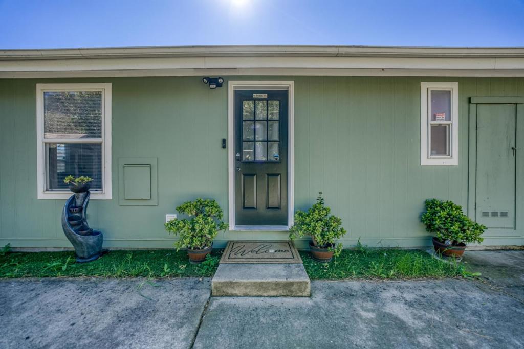 4315 Lakeshore Boulevard Property Photo 26