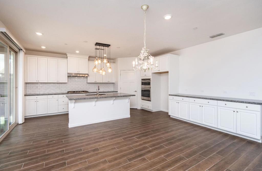 9269 Red Thistle Court Property Photo 10
